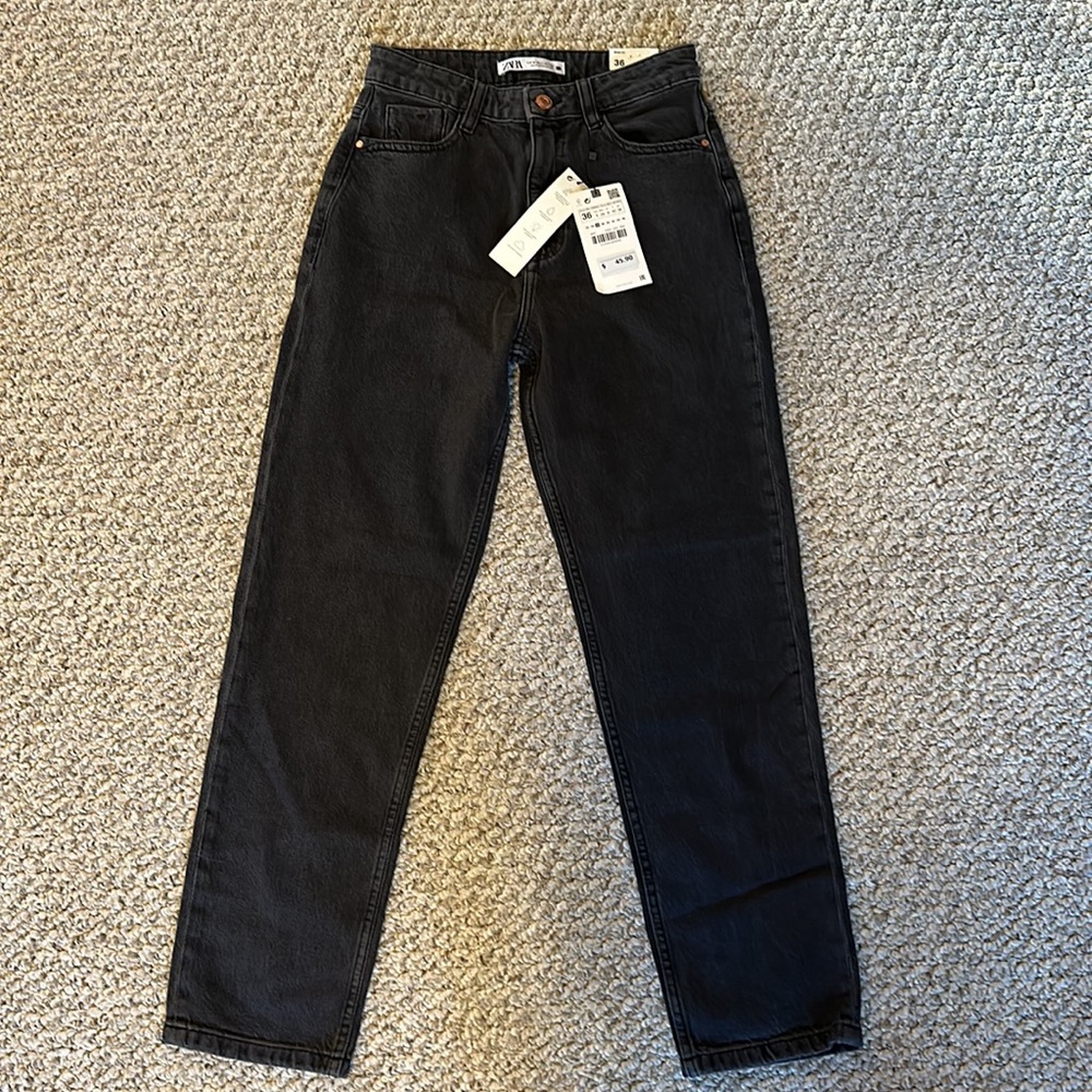 Zara Mom Fit Black Ankle Jeans Sz 4/36 High Rise Super Soft NEW